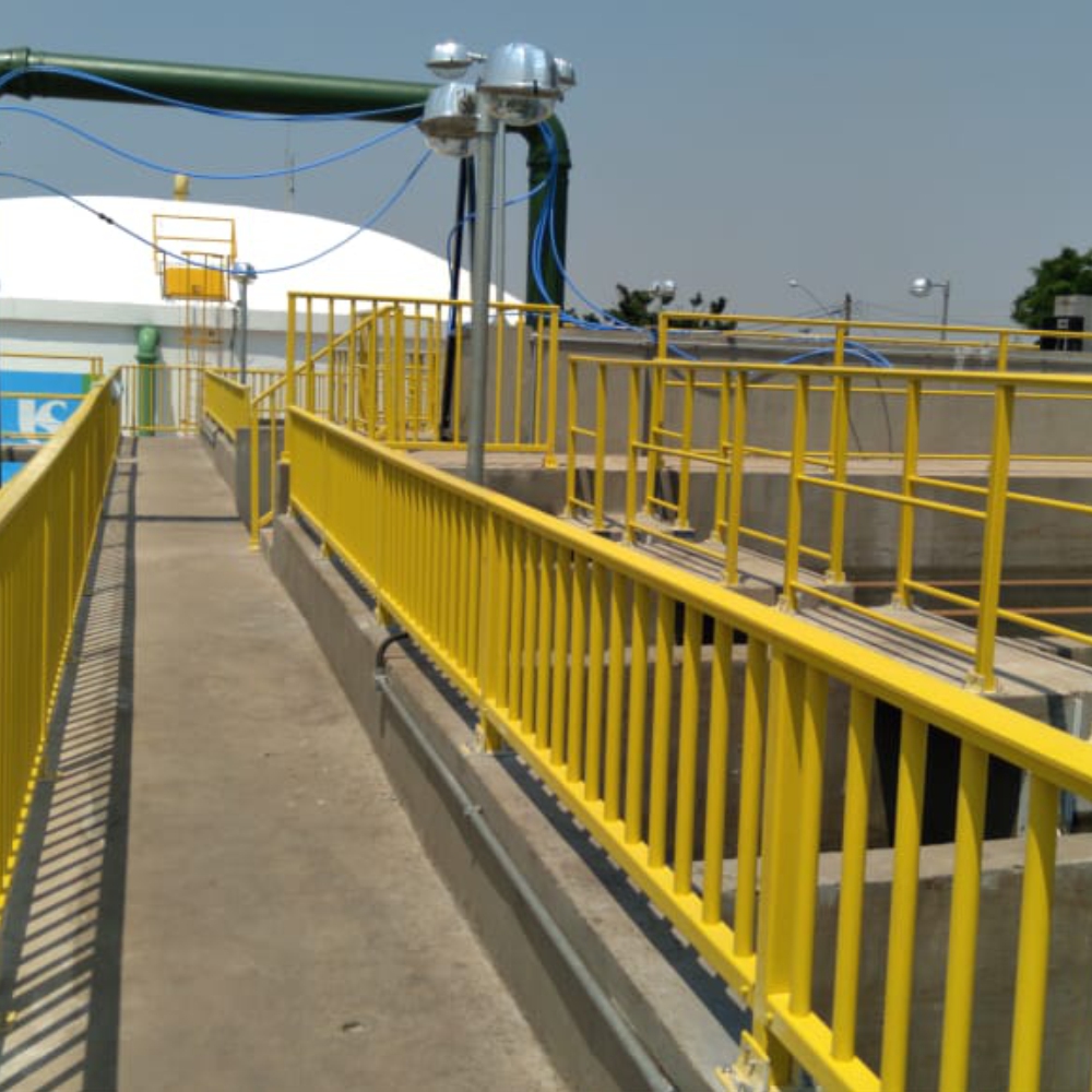 Guarda Corpo em PRFV (Fibra de Vidro)