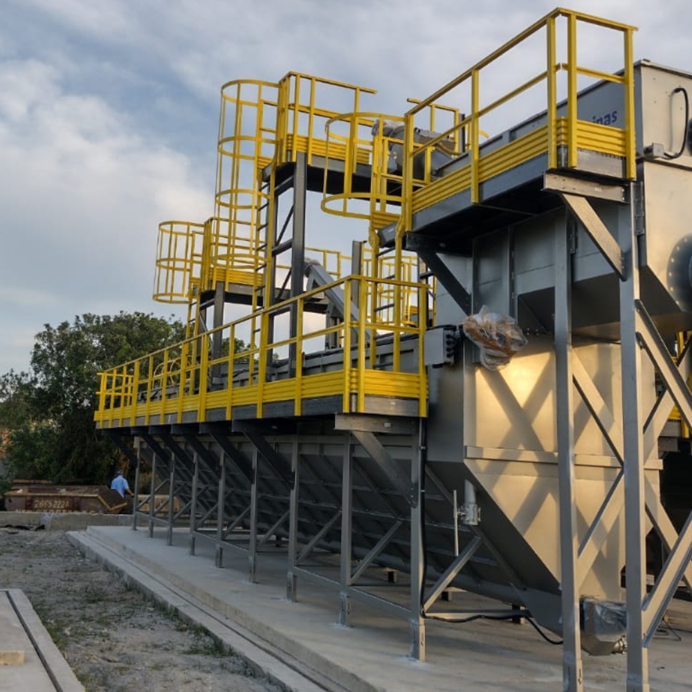 Passarela em PRFV (Fibra de Vidro)